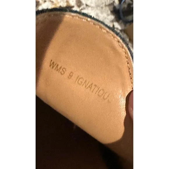 Boho Western Chic Black Faux Suede Fringe Slip On Ankle Booties Boots Size 9 - Picture 8 of 9